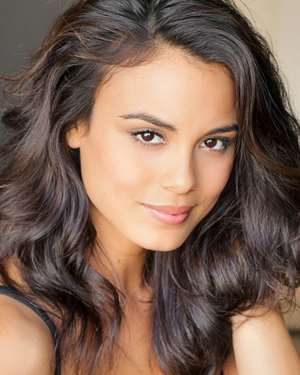 Nathalie Kelley